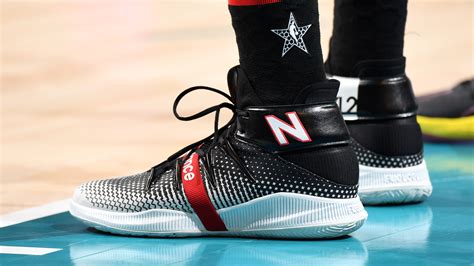 Basketball shoes kawhi leonard - Shop our extensive range of Mens Shoes from brands such as New Balance and more. As the world’s largest online sports retailer, we’ve got the widest selection of in the game to give you the greatest chance of reaching peak performance. 